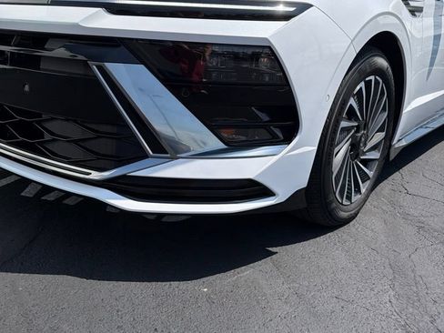 New 2026 Hyundai Sonata Limited FWD image 9