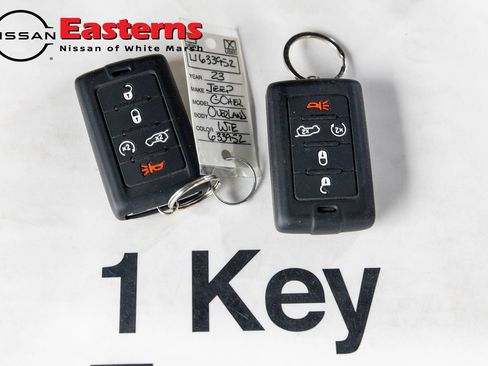 Used 2023 Jeep Grand Cherokee Overland w/ Advanced Protech Group III AWD/4WD image 28
