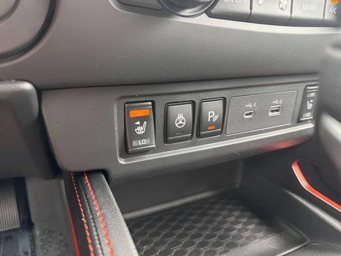 Used 2025 Nissan Frontier Pro-X w/ Pro Convenience Package RWD image 25