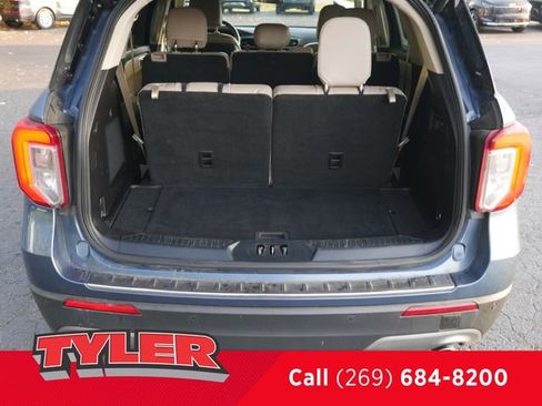 Used 2020 Ford Explorer Limited AWD/4WD image 18