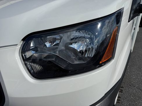 Used 2018 Ford Transit 350 138 DRW RWD image 34