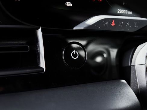 Used 2022 Porsche Taycan 4 Cross Turismo image 53