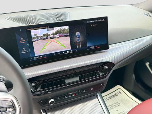 New 2026 BMW 330i Sedan w/ M Sport Package RWD image 27
