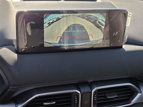 New 2025 MAZDA CX-5 AWD 2.5 S w/ Preferred Package image 13