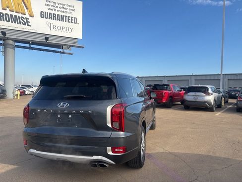 Used 2021 Hyundai Palisade Limited image 10