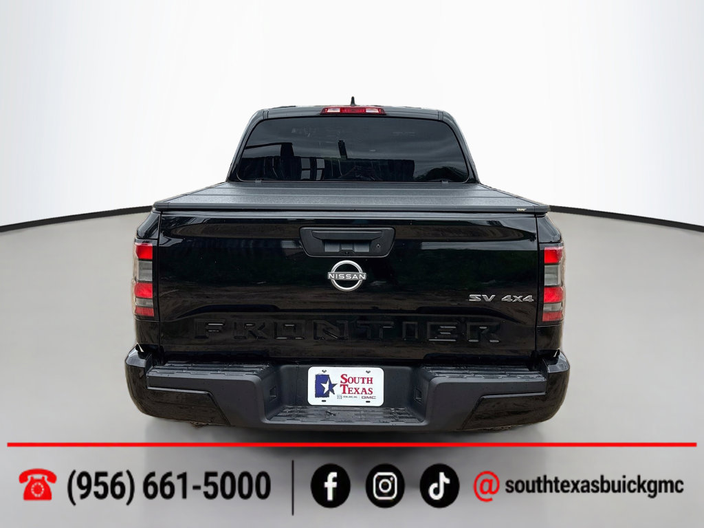 Used 2022 Nissan Frontier SV AWD/4WD image 7