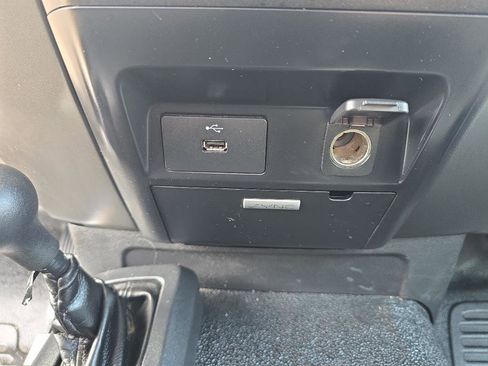 Used 2018 Ford F550 4x4 Regular Cab Super Duty image 23