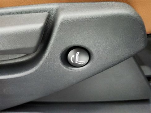 New 2026 Nissan Pathfinder Platinum image 52