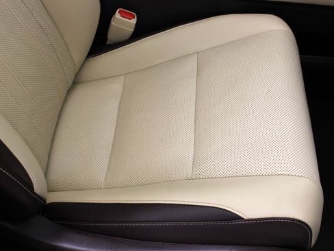 Used 2017 Lexus RX 350 FWD w/ Premium Package image 65
