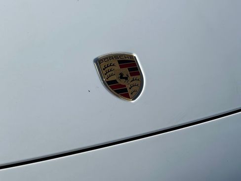 Used 2022 Porsche Cayenne GTS image 11