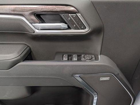 New 2026 Chevrolet Silverado 1500 LTZ w/ LTZ Premium Package image 16