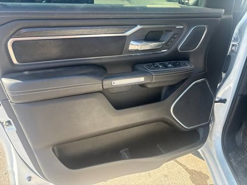 Used 2024 RAM 1500 Laramie AWD/4WD image 21