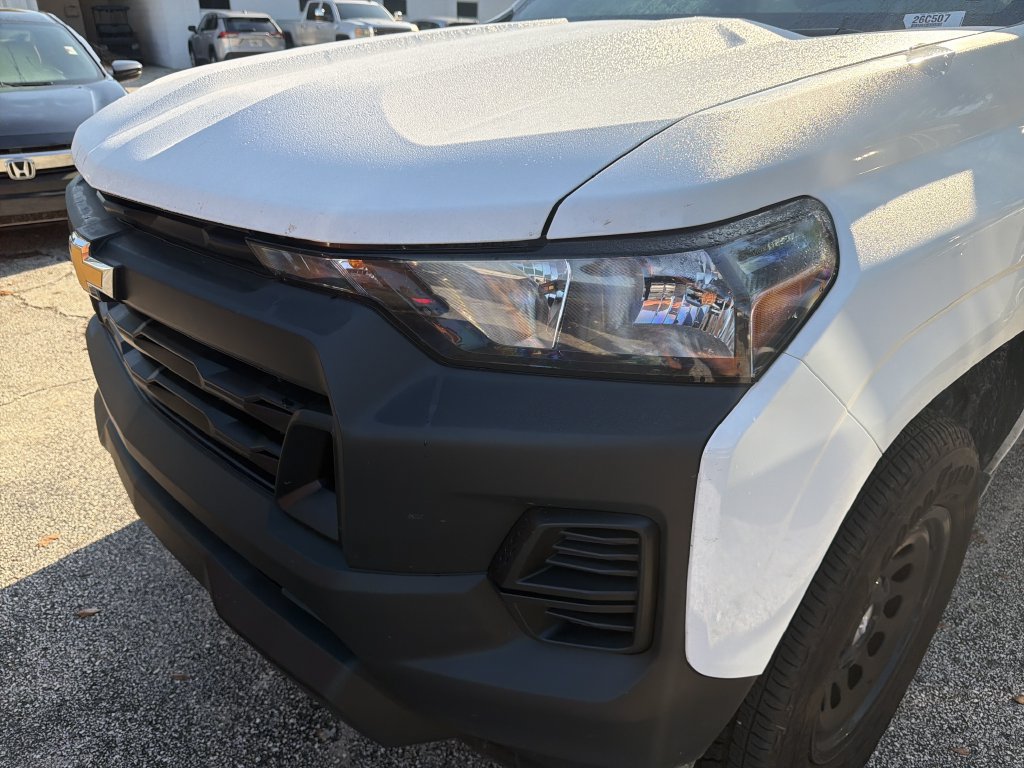 Used 2026 Chevrolet Colorado W/T RWD image 9