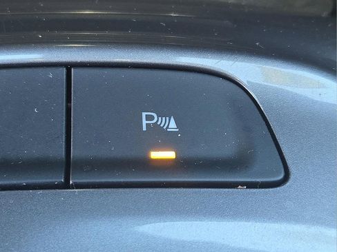 Used 2024 Chevrolet Malibu LT image 26