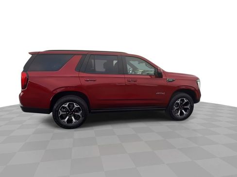 Used 2025 GMC Yukon AT4 image 2