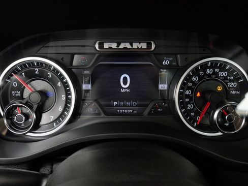 Used 2022 RAM 1500 Laramie AWD/4WD image 25