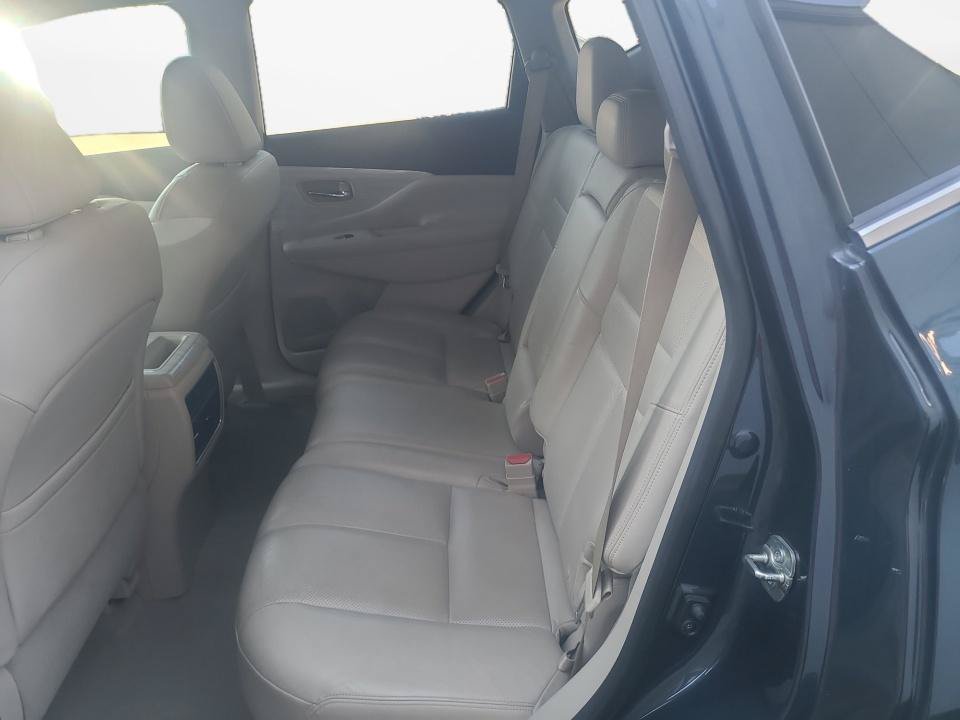Used 2015 Nissan Murano SL w/ SL Technology Package AWD/4WD image 16