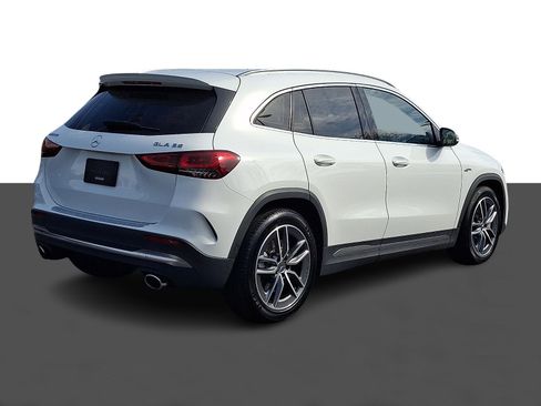 Used 2022 Mercedes-Benz GLA 35 AMG 4MATIC image 7