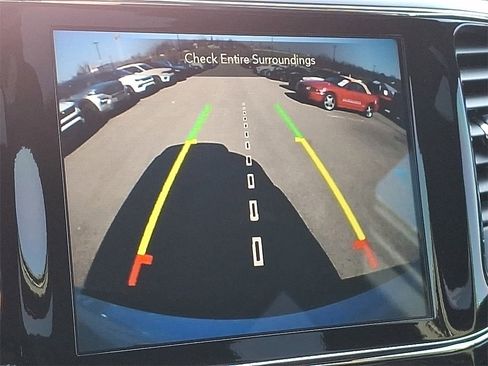 Used 2021 Jeep Grand Cherokee SRT image 18