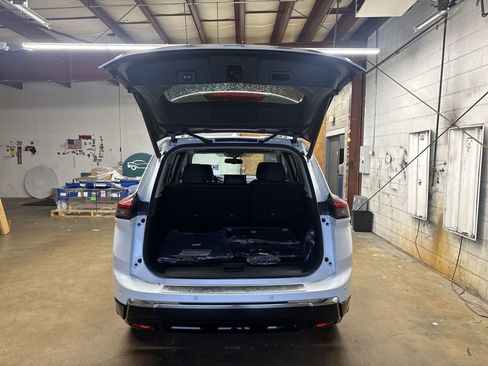 New 2026 Nissan Rogue Platinum image 21