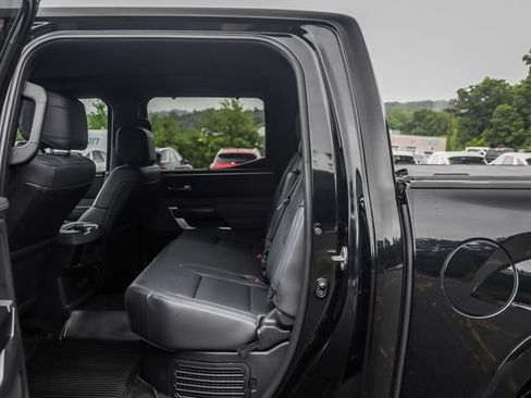 Used 2024 Toyota Tundra Platinum AWD/4WD image 21