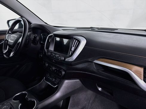 Used 2018 GMC Terrain SLE w/ Driver Convenience Package AWD/4WD image 28