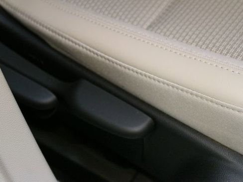 Used 2023 Buick Envision Preferred AWD/4WD image 12