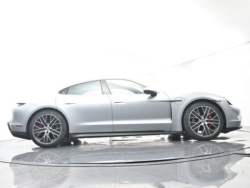 Certified 2024 Porsche Taycan 4S AWD/4WD image 50