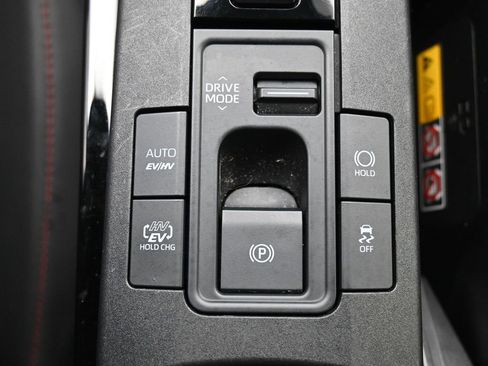 Used 2024 Toyota Prius Prime XSE image 24