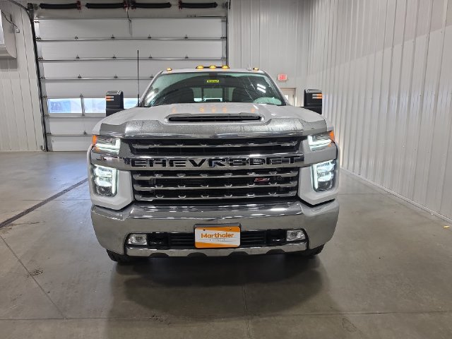 Used 2021 Chevrolet Silverado 2500 LTZ w/ LTZ Convenience Package AWD/4WD image 3