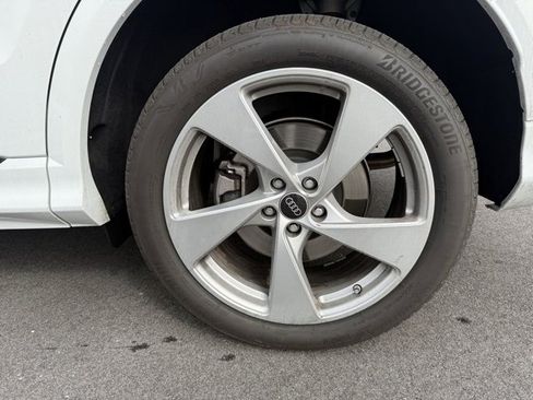 Used 2025 Audi Q5 Premium Plus w/ Premium Plus image 15