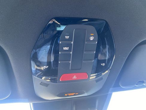 Used 2025 Kia K4 GT-Line image 23