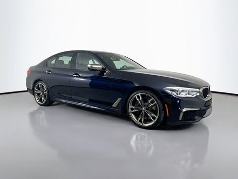 Used 2018 BMW M550i xDrive image 4