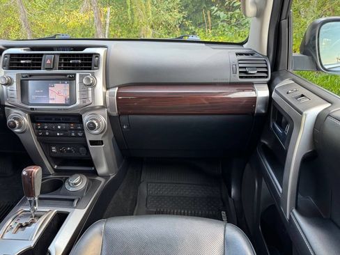 Used 2019 Toyota 4Runner Limited AWD/4WD image 30