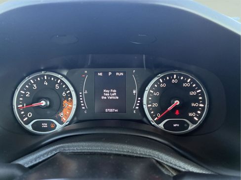 Used 2017 Jeep Renegade Sport w/ Power & Air Group AWD/4WD image 20