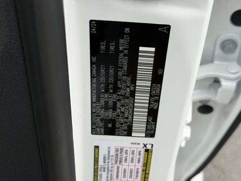 Used 2024 Lexus RX 350 AWD w/ Convenience Package image 30