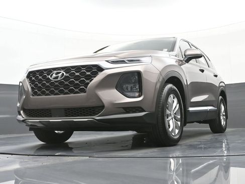 Used 2019 Hyundai Santa Fe SE FWD image 42
