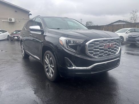Used 2018 GMC Terrain Denali w/ Advanced Safety Package image 2