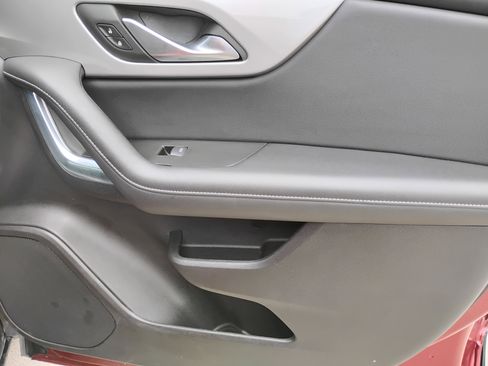 Used 2024 Chevrolet Blazer LT w/ Convenience Package FWD image 19