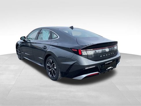 Used 2024 Hyundai Sonata SEL image 3