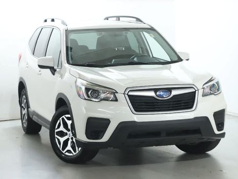 Used 2020 Subaru Forester Premium w/ Popular Package #1 AWD/4WD image 2
