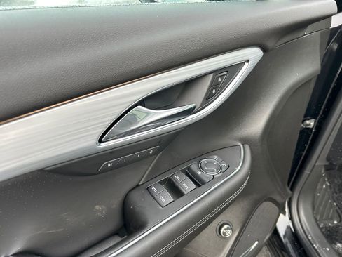New 2026 Buick Envision Avenir AWD/4WD image 16