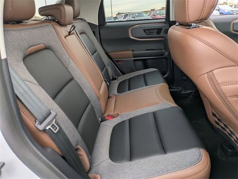 Used 2024 Ford Bronco Sport Outer Banks w/ Tech Package image 35