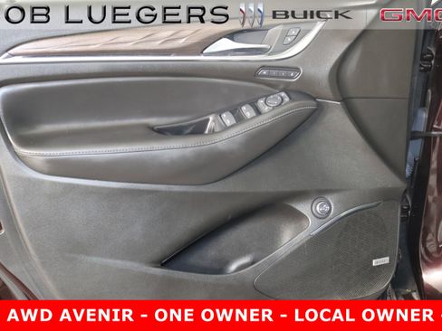 Certified 2023 Buick Enclave Avenir w/ Avenir Technology Package image 8