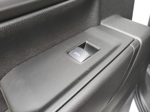 New 2025 GMC Sierra 3500 Pro w/ Convenience Package image 32