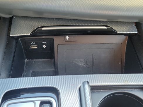 Used 2018 Genesis G80 3.8 w/ Option Group 03 image 35