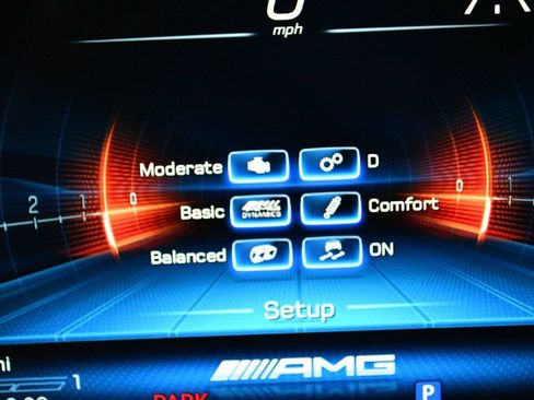 Used 2025 Mercedes-Benz GLS 63 AMG 4MATIC image 57