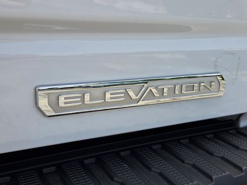 Used 2023 GMC Sierra 1500 Elevation RWD image 15