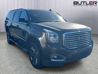 Used 2016 GMC Yukon XL SLT w/ Premium Edition