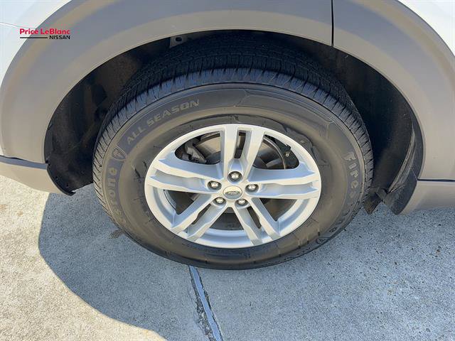 Used 2021 Ford Explorer XLT RWD image 8